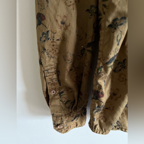 LP Louis Philippe Birds and Flowers Print Button down Shirt in super slim fit - Picture 7 of 10